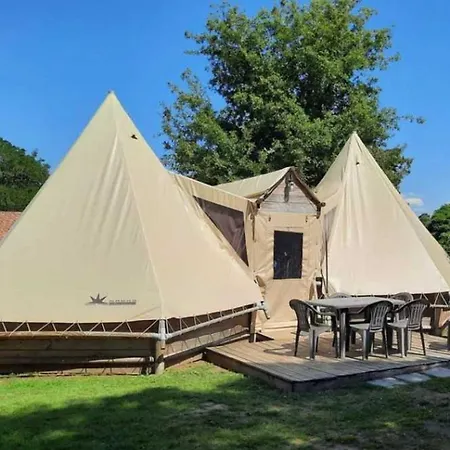 3 Etoiles - Piscine - Ccbahif